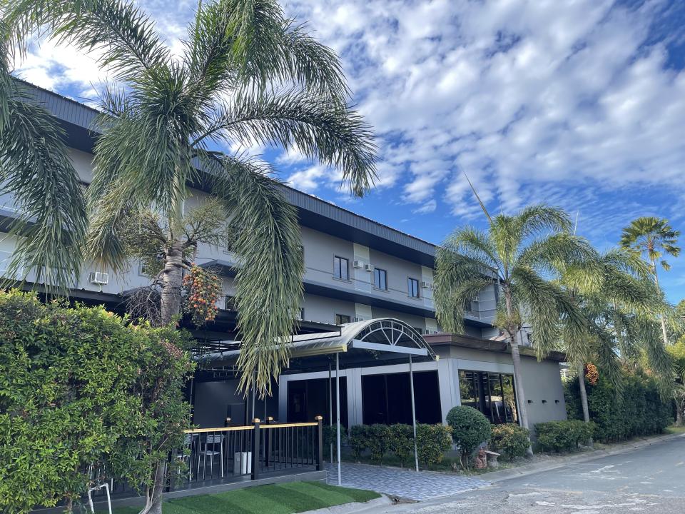 HELP Clark - 學校環境