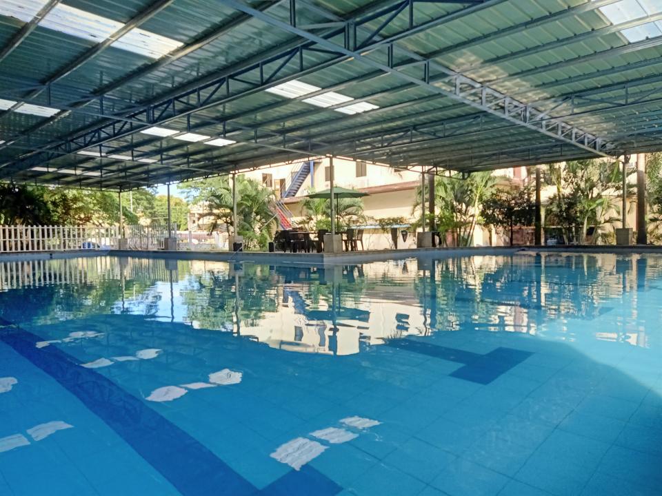 HELP Clark - 學校環境