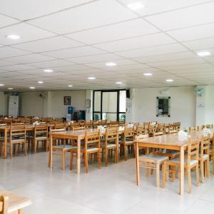 English FELLA-2 - 學校環境