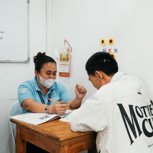 English FELLA-2 - 學校環境